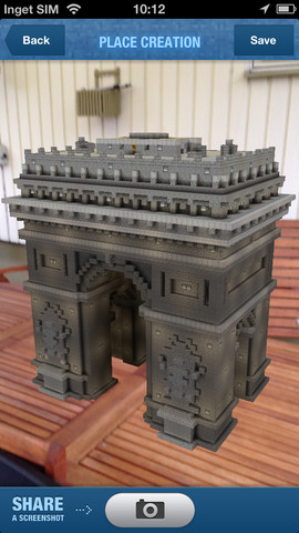 3D-printed Minecraft Arc de Triomphe creation showcased on iOS app